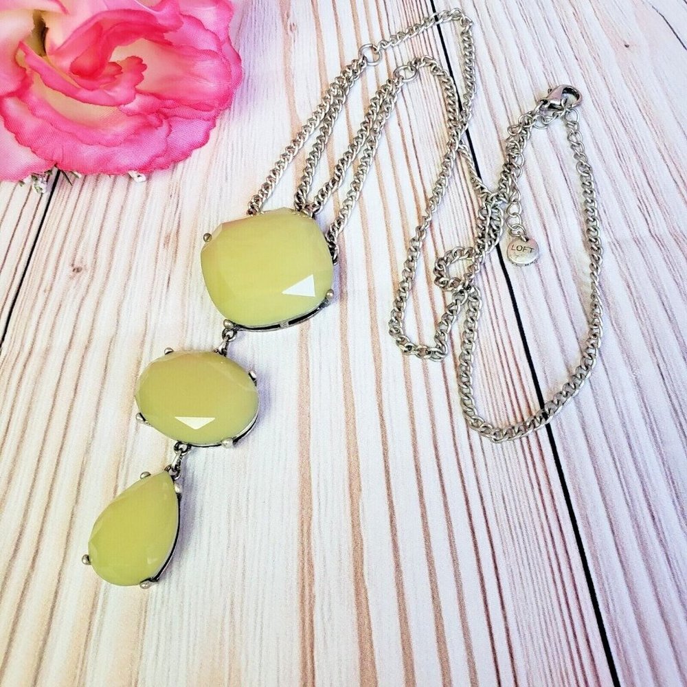 LOFT Yellow Lucite Pendant Silver Tone Chain Fashion Necklace
